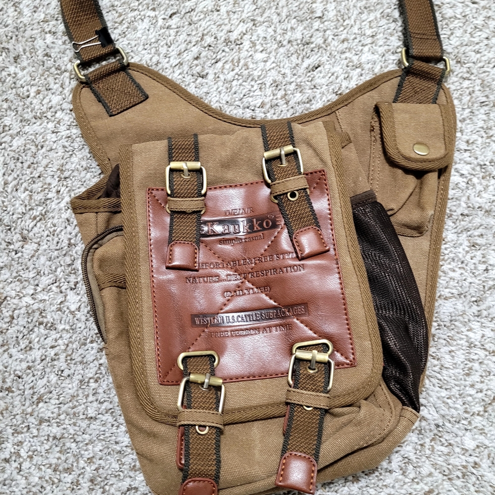 Kaukko Tan Canvas Messenger Bag